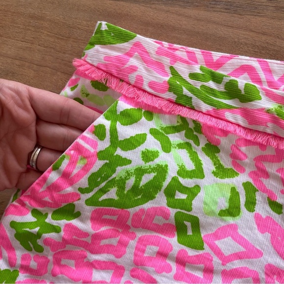 Lilly Pulitzer Pink Sunset Home Slice Adie Short Size 00 EUC! Pink White      10 - Picture 6 of 7